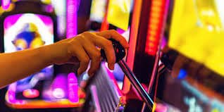 Kalkulasi nilai Cash Out real-time